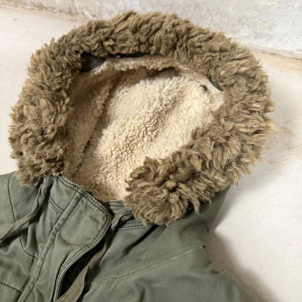 Grail Hollister Women Olive Green Sherpa Lined Parka Jacket Faux‎ Fur Hood Large